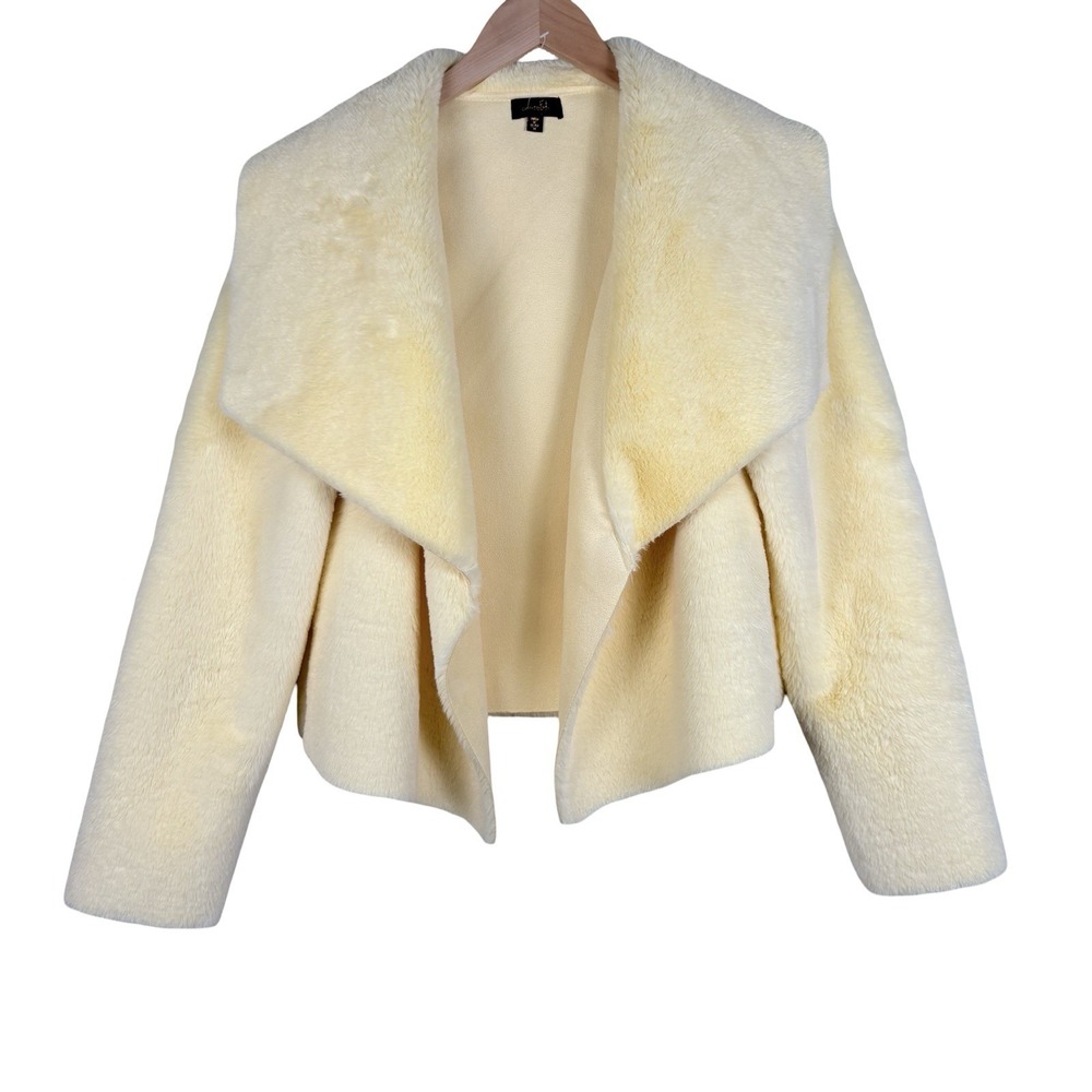 ONTWELFTH‎ Faux Fur Jacket Women's Size M Butter Yellow Wide Collar Coat NWOT